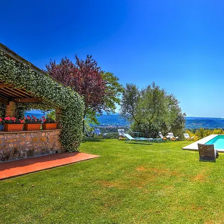 Villa Casale Tre Cipressi 10, Emma Amelia