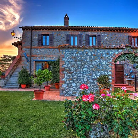 Casale Tre Cipressi 10, Emma Amelia