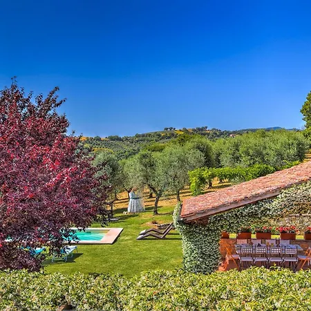 Casale Tre Cipressi 10, Emma Villa *