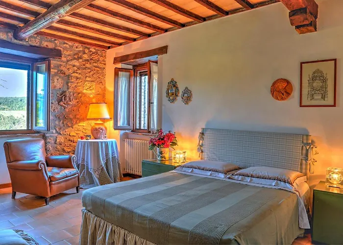 Casale Tre Cipressi 10, Emma